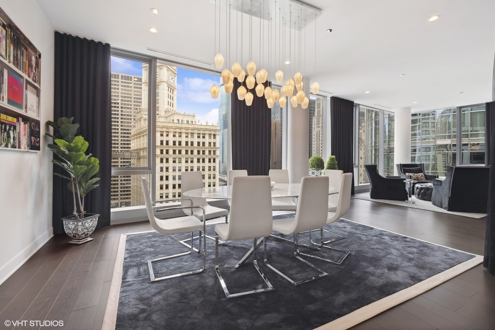 403 N Wabash Avenue 14A