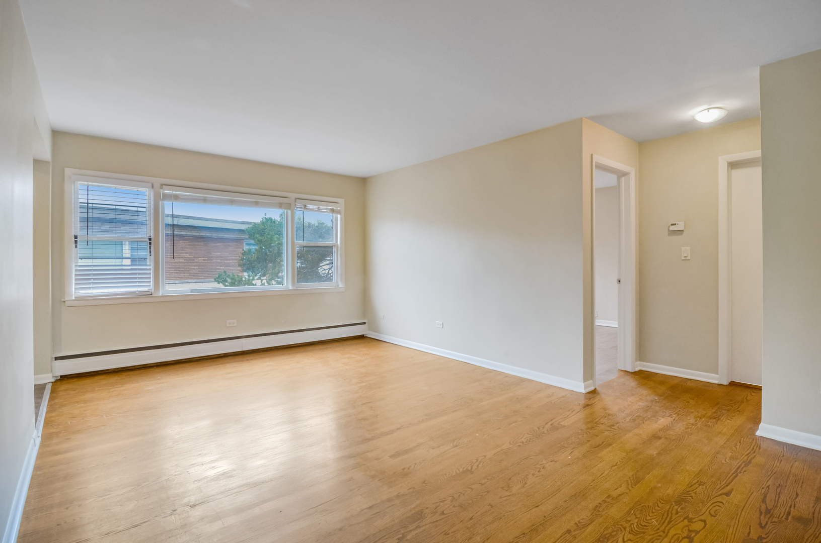39 W Conti Parkway 2N