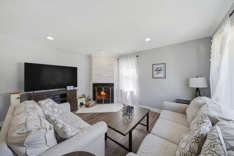 Tiny photo for Streamwood, IL 60107 (MLS # 12658578)