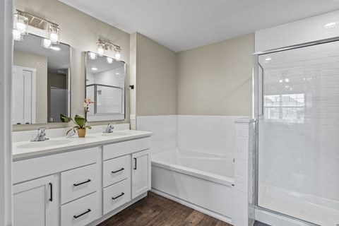 Tiny photo for 249 Hoffmann Drive, Buffalo Grove, IL 60089 (MLS # 12546175)