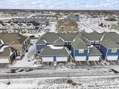 Tiny photo for 249 Hoffmann Drive, Buffalo Grove, IL 60089 (MLS # 12546175)