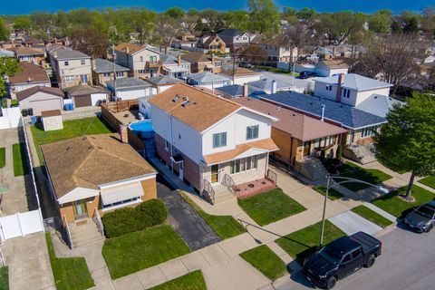 Tiny photo for 5149 S Sayre Avenue, Chicago, IL 60638 (MLS # 12626006)