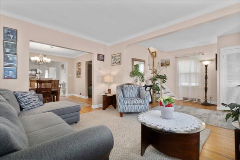 Tiny photo for 2318 N 73rd Avenue, Elmwood Park, IL 60707 (MLS # 12487543)