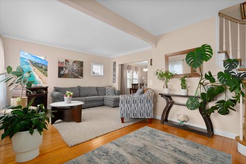 Tiny photo for 2318 N 73rd Avenue, Elmwood Park, IL 60707 (MLS # 12487543)