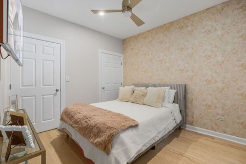 Tiny photo for 2936 N Lincoln Avenue #3N, Chicago, IL 60657 (MLS # 12488683)