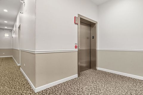 Tiny photo for 2936 N Lincoln Avenue #3N, Chicago, IL 60657 (MLS # 12488683)