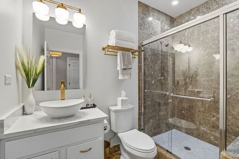 Tiny photo for 2936 N Lincoln Avenue #3N, Chicago, IL 60657 (MLS # 12488683)