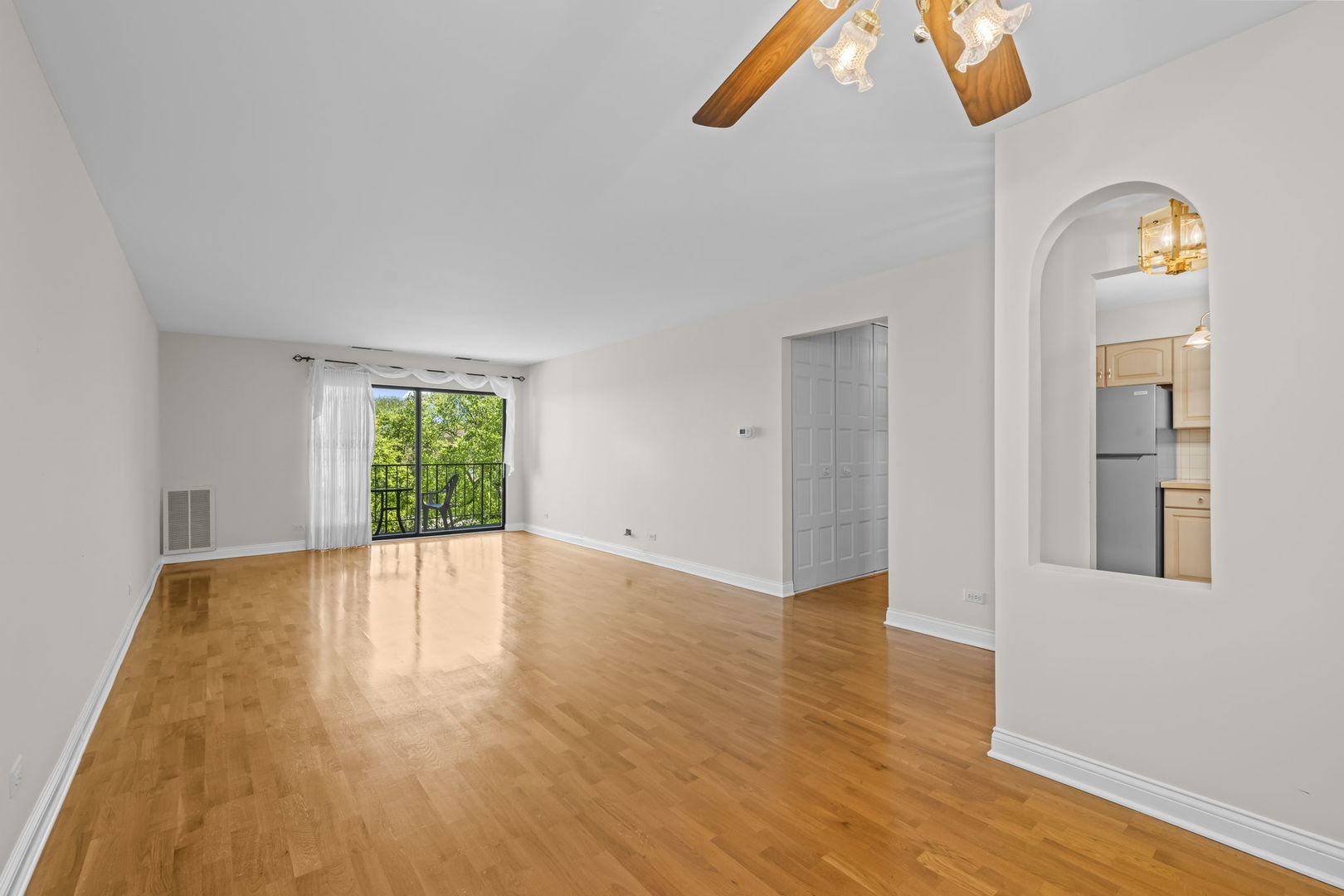 2100 Valencia Drive 308B