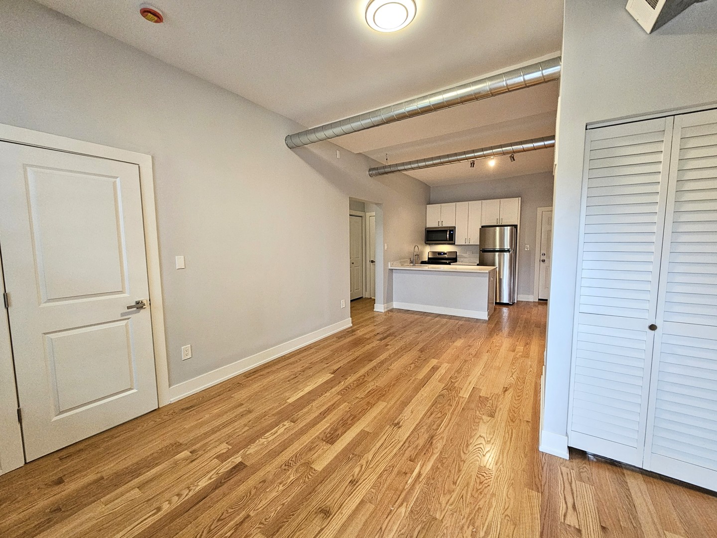 1415 W Erie Street 3R