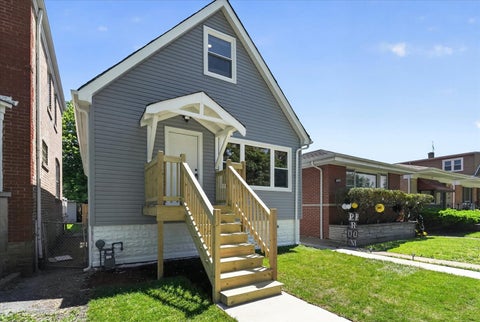 Tiny photo for 10103 S Aberdeen Street, Chicago, IL 60643 (MLS # 12660120)