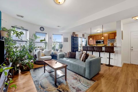 Tiny photo for 6204 N Claremont Avenue #2, Chicago, IL 60659 (MLS # 12595847)