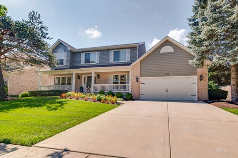 Tiny photo for 1009 Wedgewood Drive, Crystal Lake, IL 60014 (MLS # 12694300)