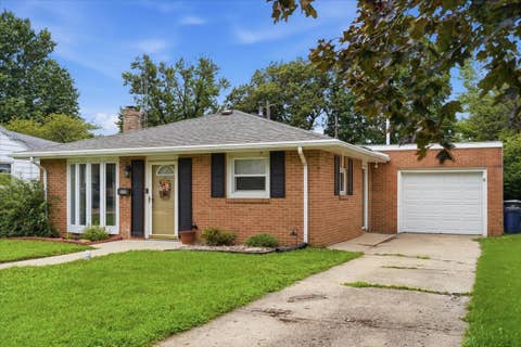 Photo of 808 W 14th Street, Sterling, IL 61081 (MLS # 12708144)