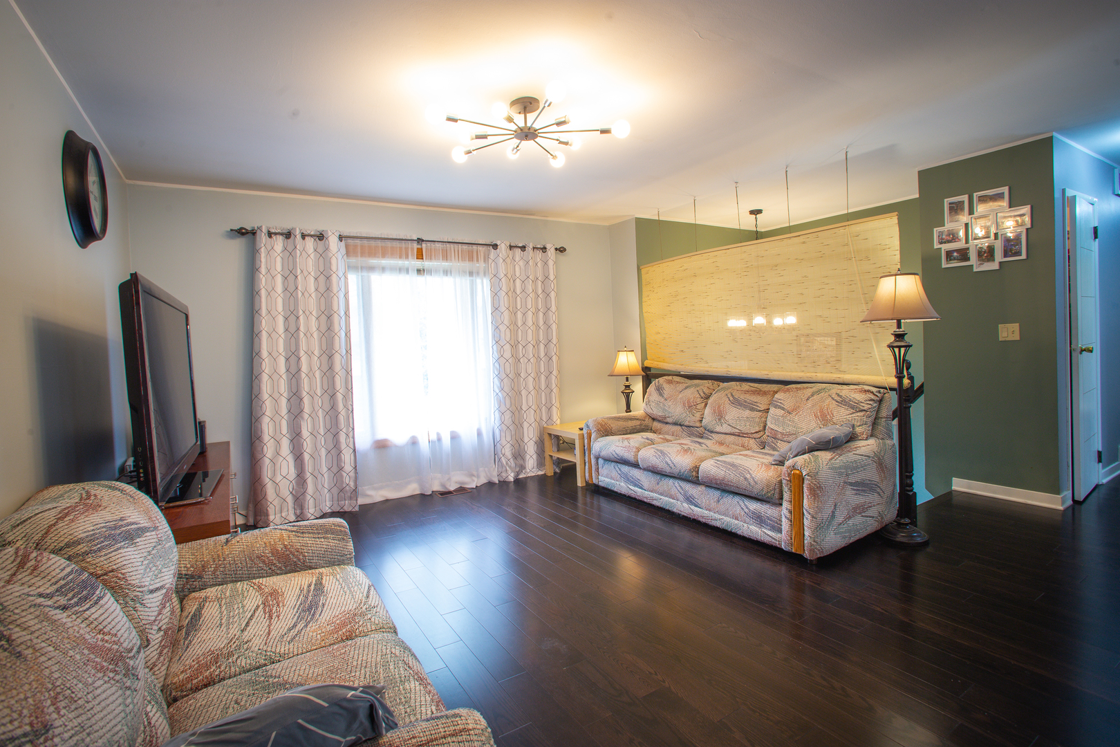 812 HAYWARD Avenue