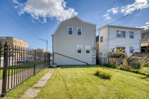 Tiny photo for 1156 N Keystone Avenue, Chicago, IL 60651 (MLS # 12789383)