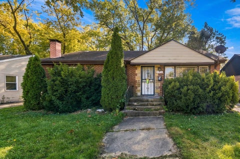 Tiny photo for 745 E 155th Place, South Holland, IL 60473 (MLS # 12789973)