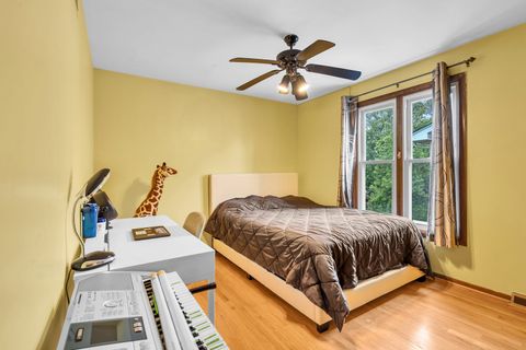 Tiny photo for 2015 Busse Highway, Des Plaines, IL 60016 (MLS # 12373394)