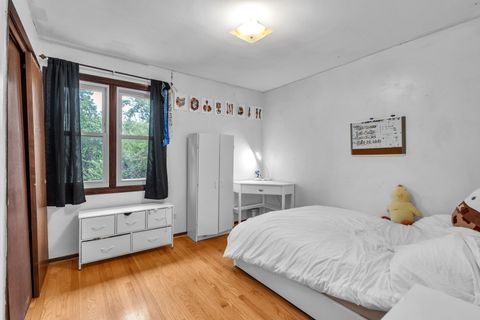 Tiny photo for 2015 Busse Highway, Des Plaines, IL 60016 (MLS # 12373394)