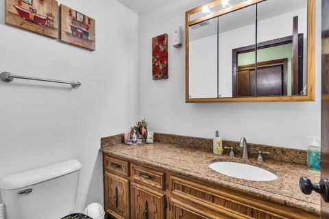 Tiny photo for 2015 Busse Highway, Des Plaines, IL 60016 (MLS # 12373394)
