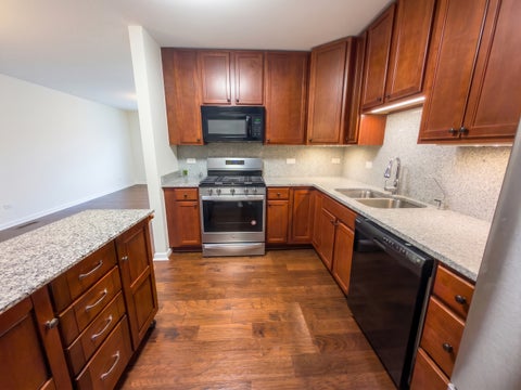 Tiny photo for 1429 N Green Meadows Boulevard, Streamwood, IL 60107 (MLS # 12754880)