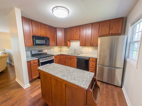 Tiny photo for 1429 N Green Meadows Boulevard, Streamwood, IL 60107 (MLS # 12754880)