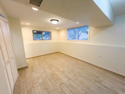 Tiny photo for 1429 N Green Meadows Boulevard, Streamwood, IL 60107 (MLS # 12754880)