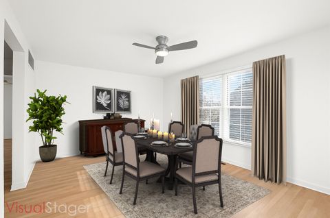 Tiny photo for 1220 Dorchester Lane, Hoffman Estates, IL 60169 (MLS # 12587795)