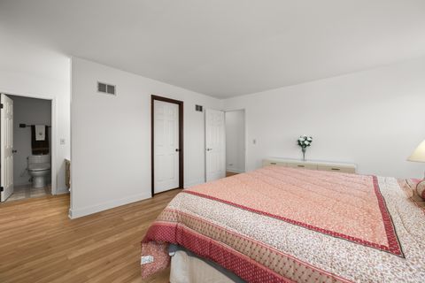 Tiny photo for 1220 Dorchester Lane, Hoffman Estates, IL 60169 (MLS # 12587795)