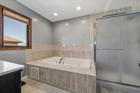 Tiny photo for 22124 Meadow Lake Place, Richton Park, IL 60471 (MLS # 12615141)