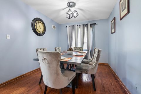 Tiny photo for 22124 Meadow Lake Place, Richton Park, IL 60471 (MLS # 12615141)