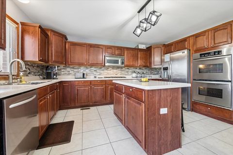 Tiny photo for 22124 Meadow Lake Place, Richton Park, IL 60471 (MLS # 12615141)