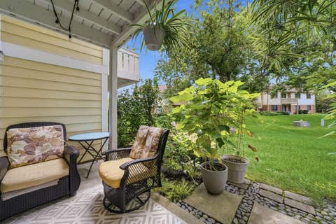 Tiny photo for 496 Thornhill Lane #C1, Wheeling, IL 60090 (MLS # 12736991)