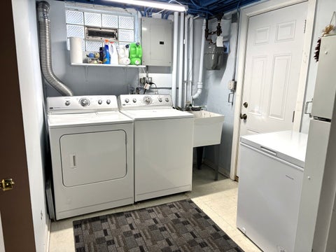Tiny photo for 5214 N Oleander Avenue, Chicago, IL 60656 (MLS # 12795980)