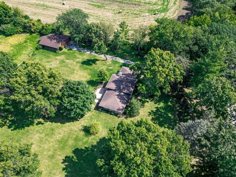 Tiny photo for 8104 Mason Hill Road, Woodstock, IL 60098 (MLS # 12474261)