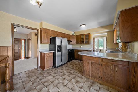Tiny photo for 8104 Mason Hill Road, Woodstock, IL 60098 (MLS # 12474261)