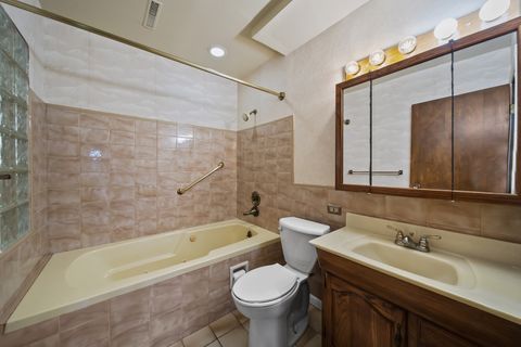 Tiny photo for 8104 Mason Hill Road, Woodstock, IL 60098 (MLS # 12474261)