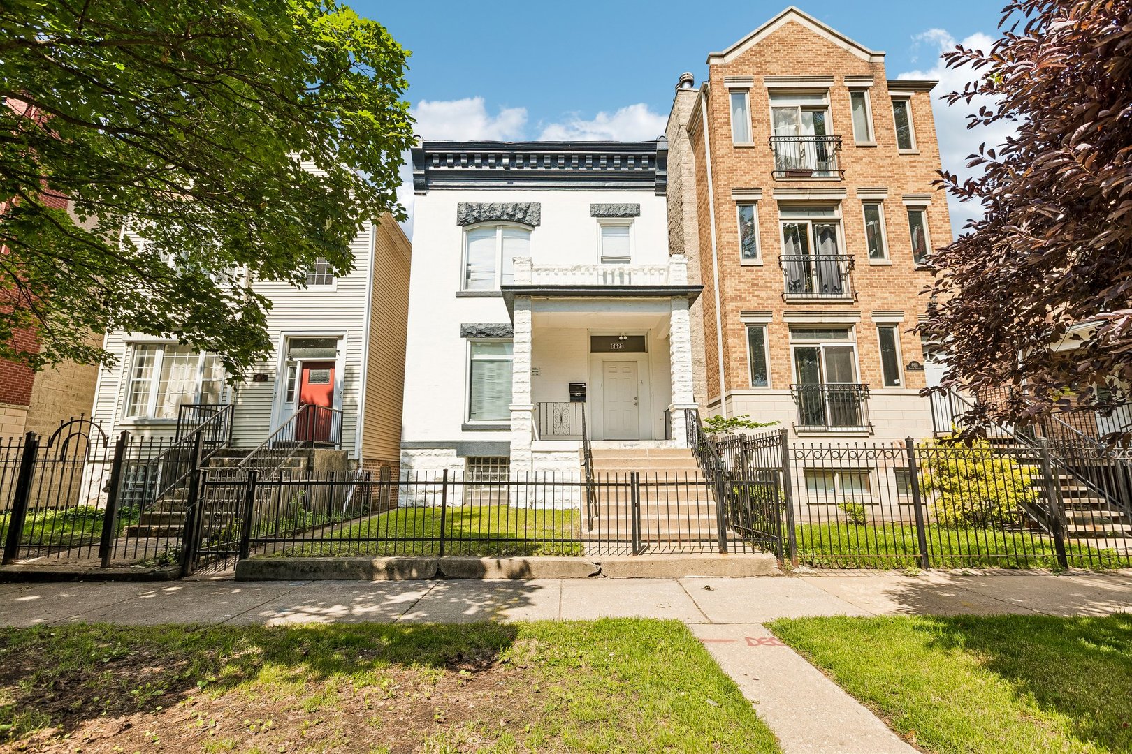 Photo 1 of 17 — 6620 S Drexel Avenue, Chicago, IL 60637