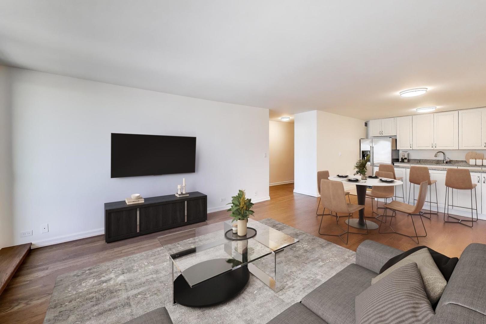 555 W CORNELIA Avenue 1511