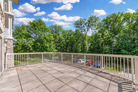 Tiny photo for 425 Benjamin Drive #302, Vernon Hills, IL 60061 (MLS # 12680689)