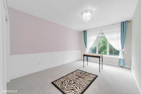 Tiny photo for 425 Benjamin Drive #302, Vernon Hills, IL 60061 (MLS # 12680689)