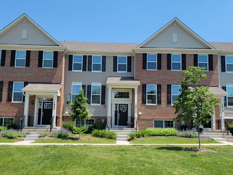 Tiny photo for 1611 Bentz Way, Batavia, IL 60510 (MLS # 12662916)