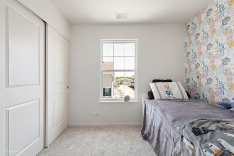 Tiny photo for 1611 Bentz Way, Batavia, IL 60510 (MLS # 12662916)