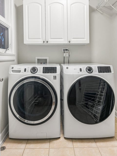 Tiny photo for 2135 W Montrose Avenue, Chicago, IL 60618 (MLS # 12751655)