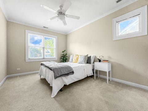 Tiny photo for 2135 W Montrose Avenue, Chicago, IL 60618 (MLS # 12751655)