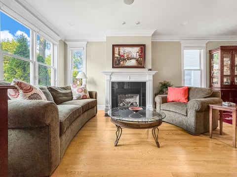 Tiny photo for 2135 W Montrose Avenue, Chicago, IL 60618 (MLS # 12751655)