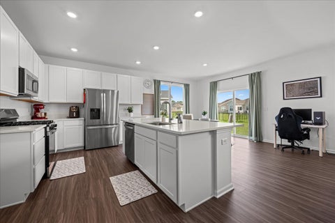 Tiny photo for 422 Cottrell Lane, Aurora, IL 60506 (MLS # 12727804)
