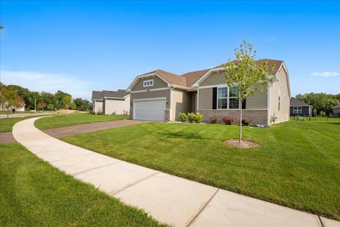 Tiny photo for 422 Cottrell Lane, Aurora, IL 60506 (MLS # 12727804)