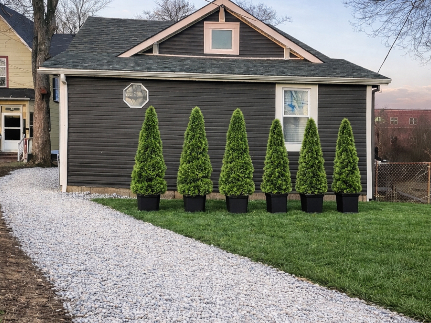 14135 Lincoln Avenue