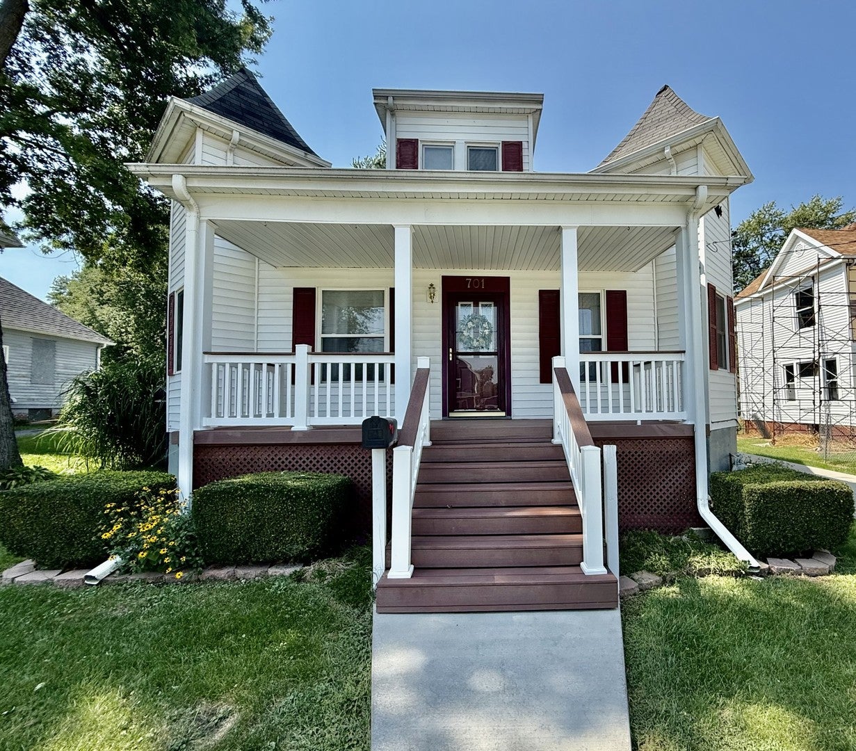 701 S Tremont Street