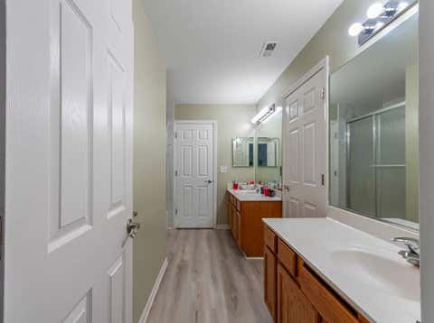 Tiny photo for 829 Lindsey Lane, Bolingbrook, IL 60440 (MLS # 12701007)